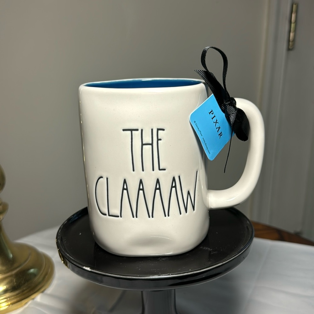 The Clawww coffee/tea mug